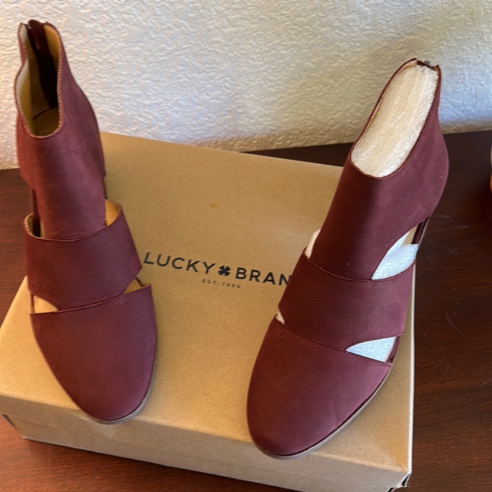 Lucky Brand!!
